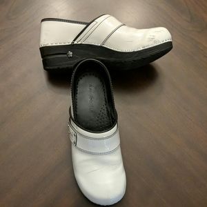 Sanita Danish clogs